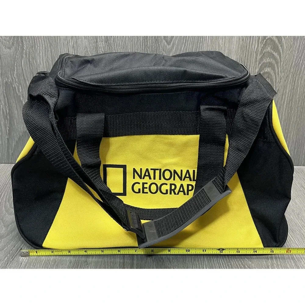 National Geographic Duffel Bag Gym Travel Tote Medium Yellow Carryall Shoulder